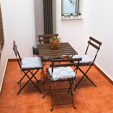 Apartment With A Patio In Las Canteras ラスパルマス・デ・グランカナリア エクステリア 写真